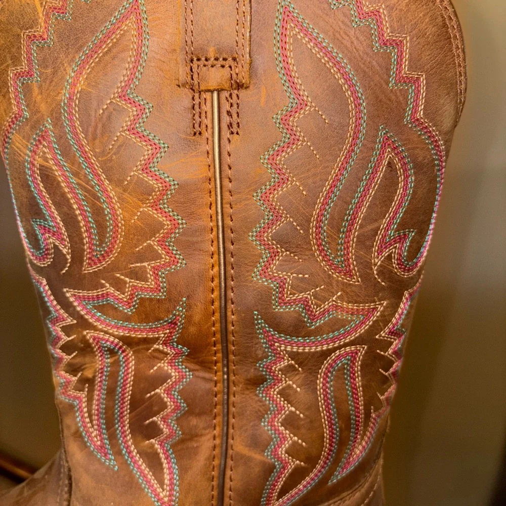 Ariat Leather Cowboy Boots - Picture 4 of 8